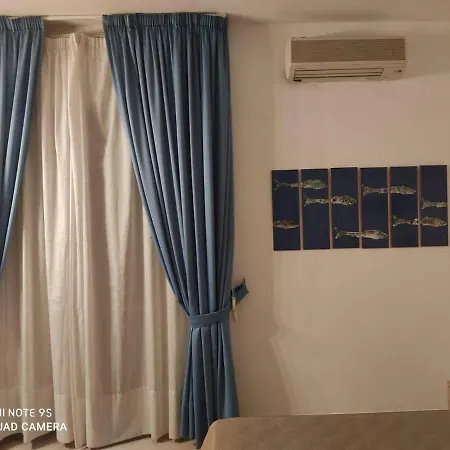 فندق Caporal مينوري