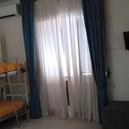 Hotel Caporal